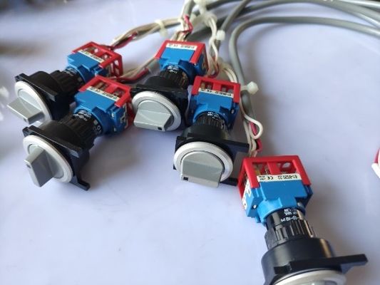 Beli KGJ-M668M-001 SMT Suku Cadang YAMAHA Beralih KGJ-M668M-00X pembuatan online